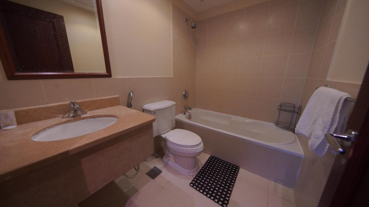 Marina Two Apartment 201 With Direct Sea View King Abdullah Economic City ภายนอก รูปภาพ